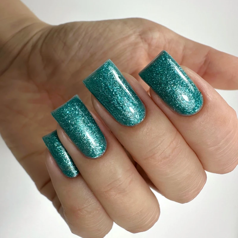 Гель-лак PNB 12L Deep Emerald, 8 мл